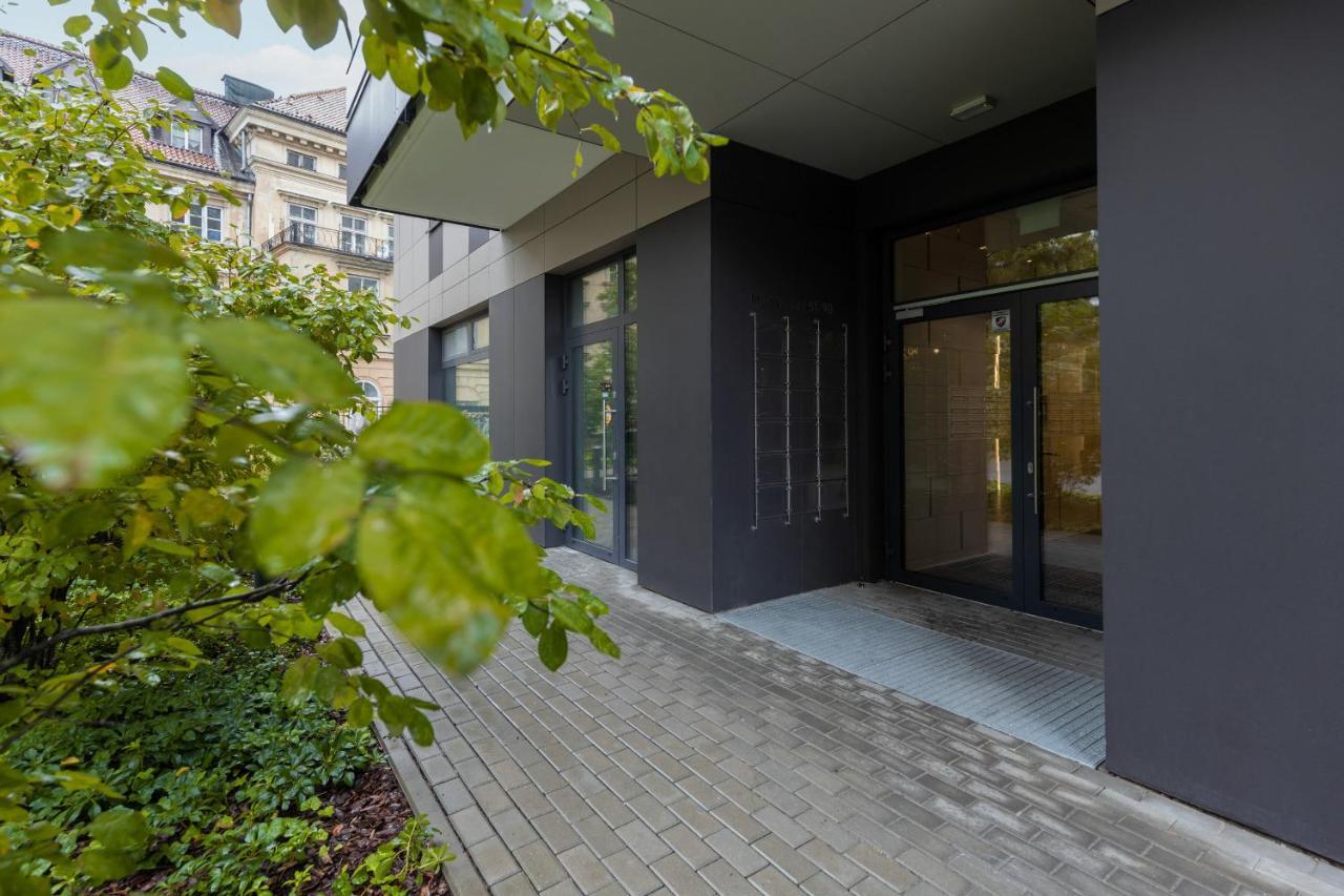 Srodmiescie Warsaw Muranow Apartments With Parking By Noclegi Renters Kültér fotó